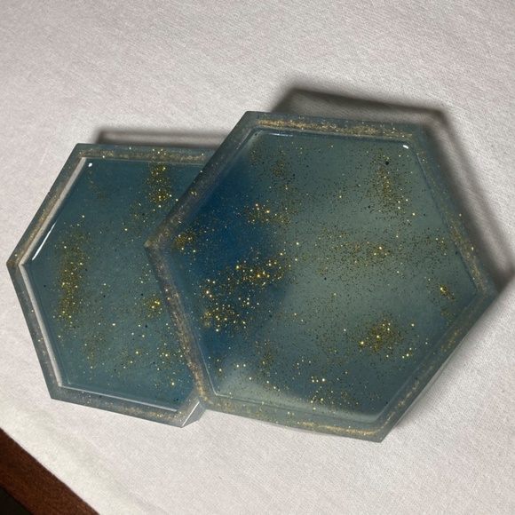 Set of 2 Resin Coasters - Picture 3 of 10
